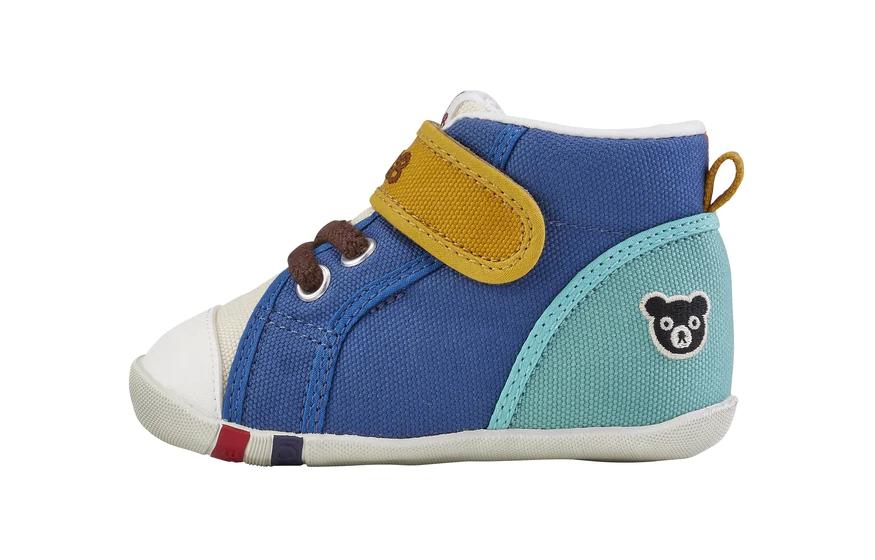 Кроссовки с вышитым логотипом и сенсорным ремешком MIKI HOUSE, синий оранжевый желтый
Кроссовки с вышитым логотипом и сенсорным ремешком MIKI HOUSE, синий оранжевый желтый