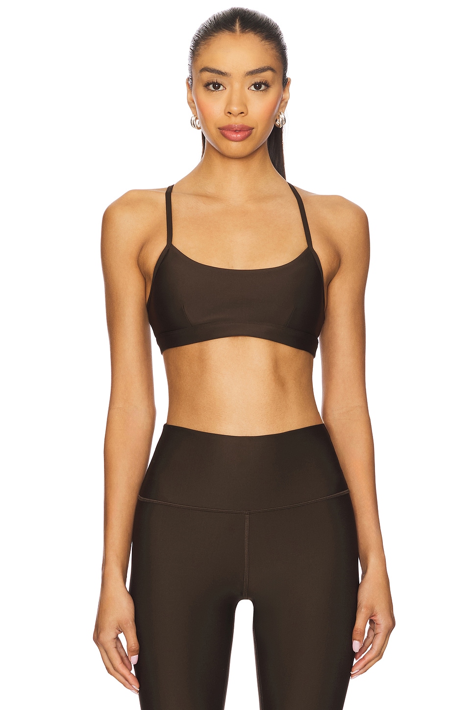 Спортивный бюстгальтер Airlift Intrigue от Alo, espresso
Спортивный бюстгальтер Airlift Intrigue от Alo, espresso