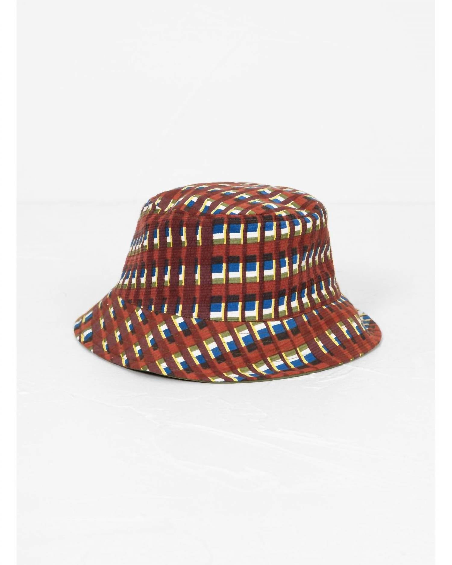 Нино Райли Шляпа в коричневом цвете Mapoesie
Нино Райли Шляпа в коричневом цвете Mapoesie