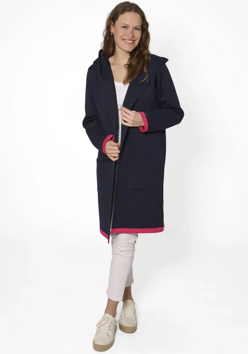 Кардиган Zwillingsherz с эффектной контрастной отделкой, цвет морской волны
Кардиган Zwillingsherz с эффектной контрастной отделкой, цвет морской волны