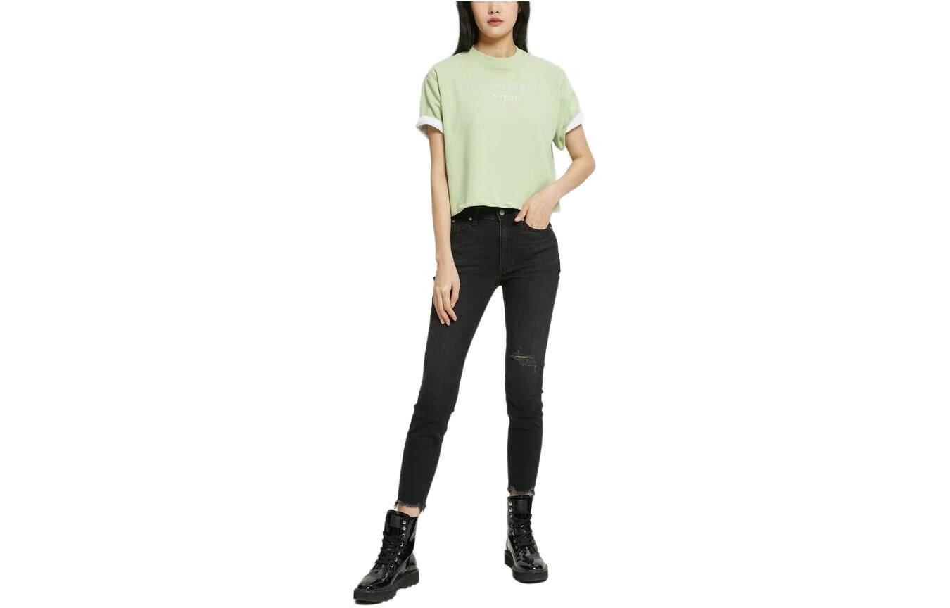 Футболка женская зеленая Calvin Klein 
Футболка женская зеленая Calvin Klein