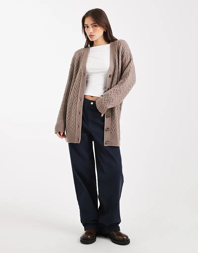 Свободный удлиненный кардиган Miss Selfridge цвета мокко
Свободный удлиненный кардиган Miss Selfridge цвета мокко