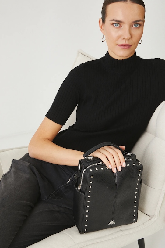 Футболка Medicine, черный
Футболка Medicine, черный