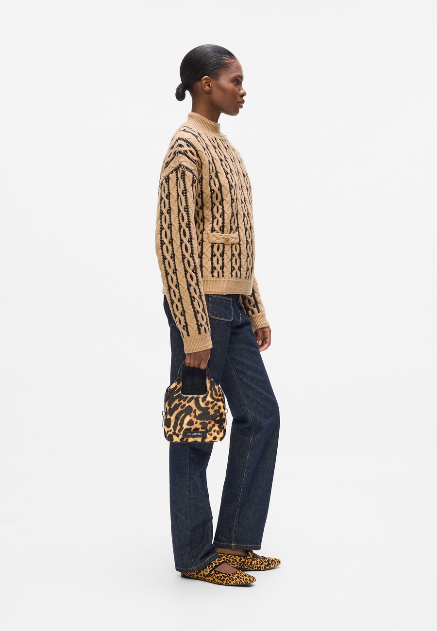 Сумка KARL LAGERFELD HARDWARE MINI TOTE LEOPARD, Multi-Coloured
Сумка KARL LAGERFELD HARDWARE MINI TOTE LEOPARD, Multi-Coloured