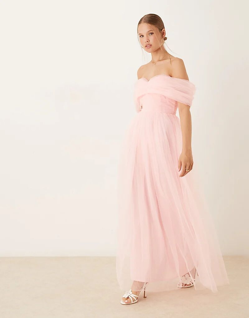 Платье макси из тюля с открытыми плечами, кружевом и бисером, нежно-розового цвета
Платье макси из тюля с открытыми плечами, кружевом и бисером, нежно-розового цвета