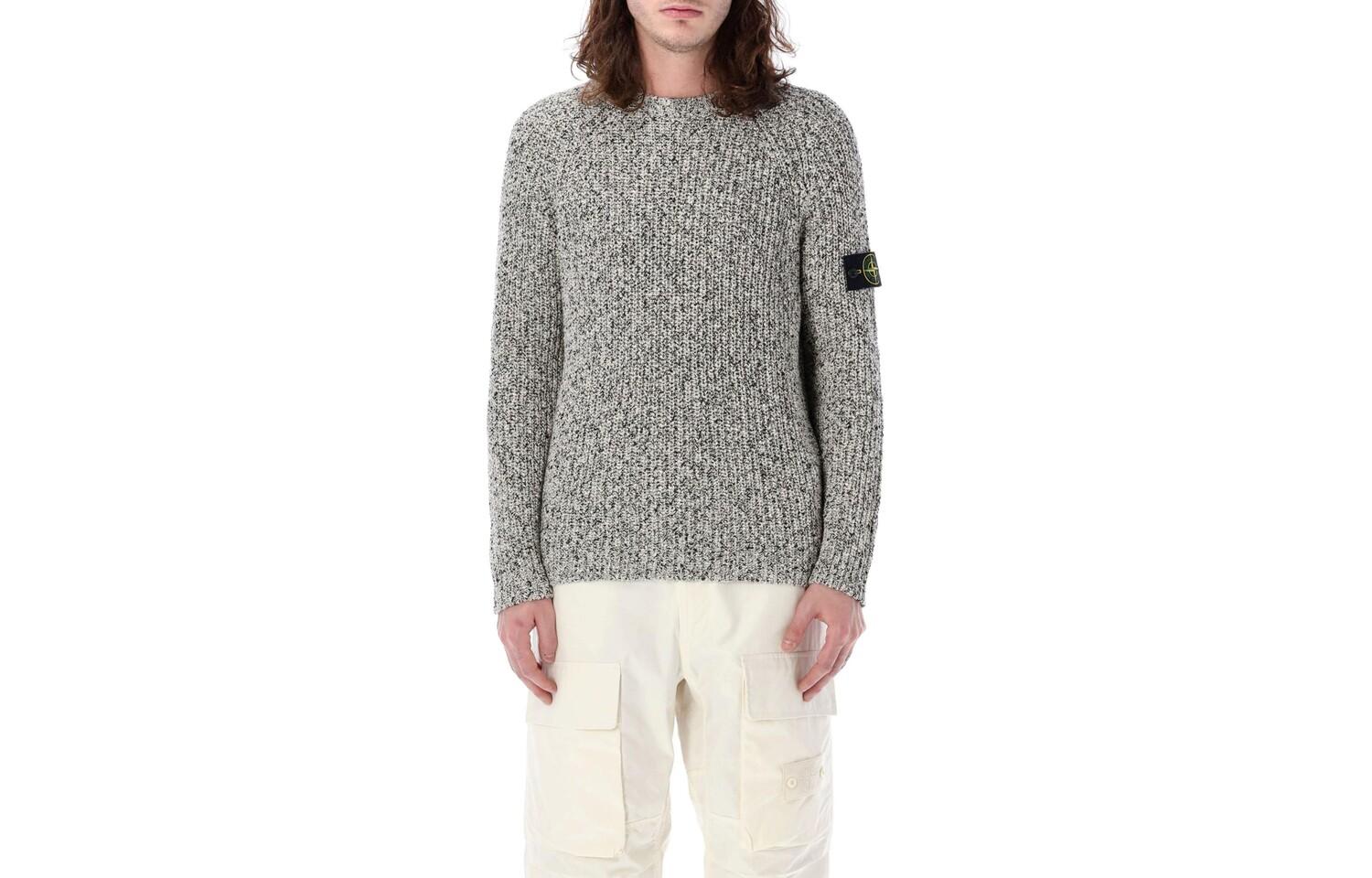 Свитер мужской пыльно-зеленый Stone Island, зеленый
Свитер мужской пыльно-зеленый Stone Island, зеленый