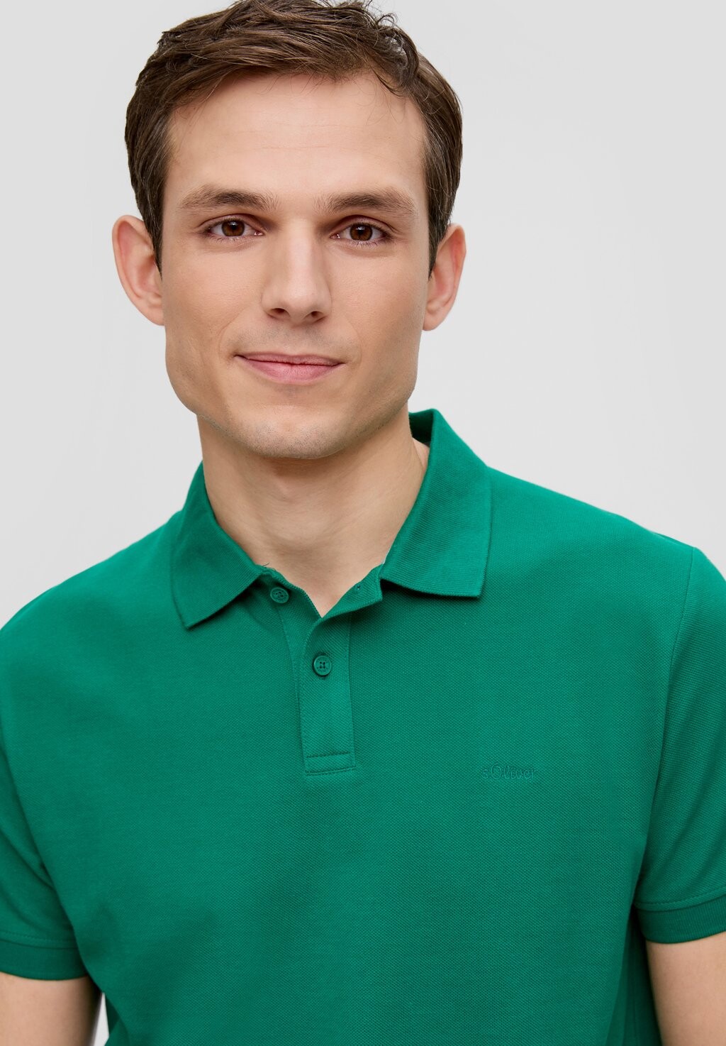 Рубашка-поло s.Oliver, цвет smaragd
Рубашка-поло s.Oliver, цвет smaragd