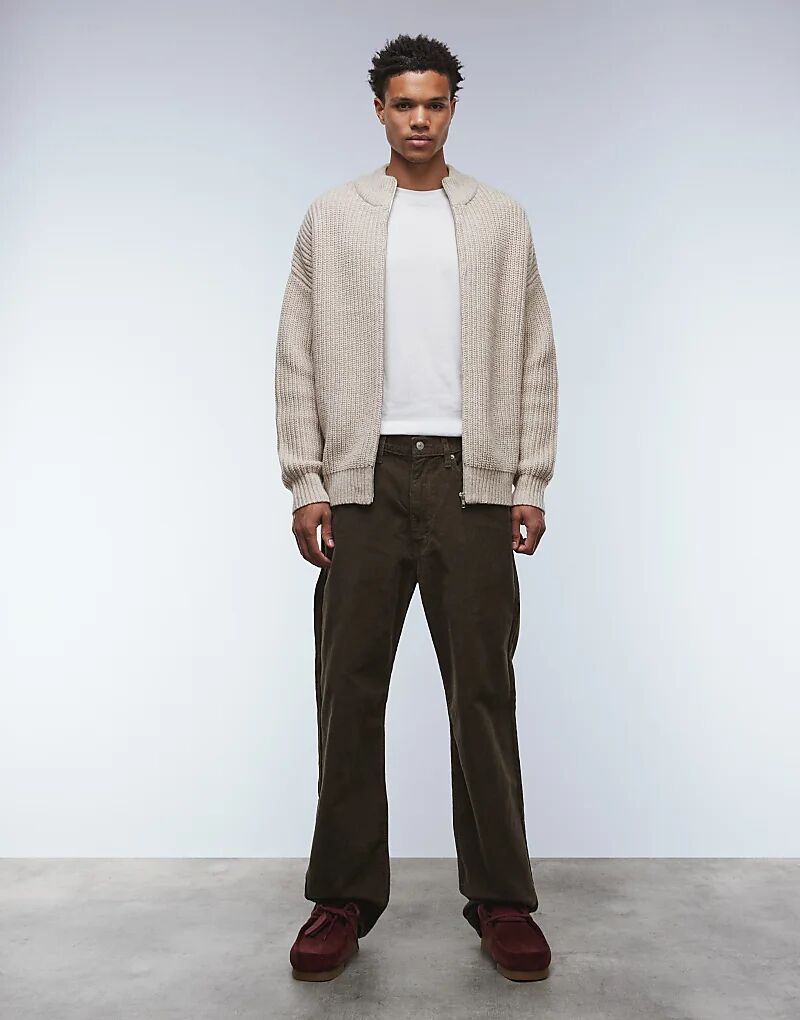 Брюки Levi's 565 свободного прямого кроя с пятью карманами коричневого цвета
Брюки Levi's 565 свободного прямого кроя с пятью карманами коричневого цвета