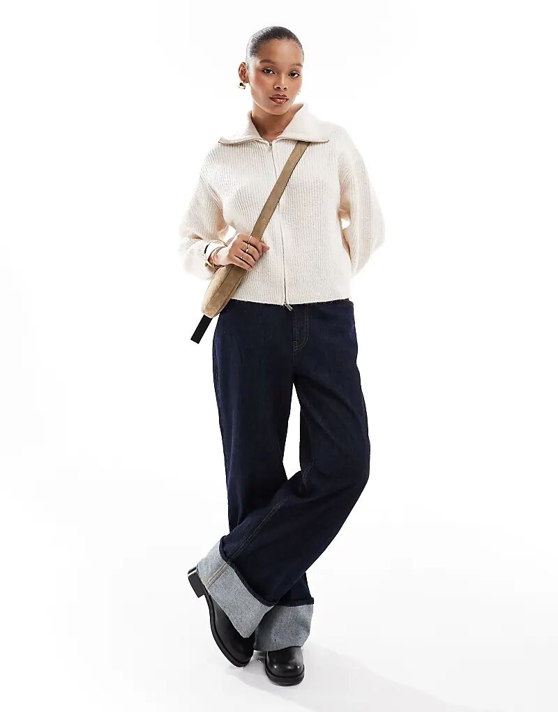 Кардиган на молнии кремового цвета New Look
Кардиган на молнии кремового цвета New Look