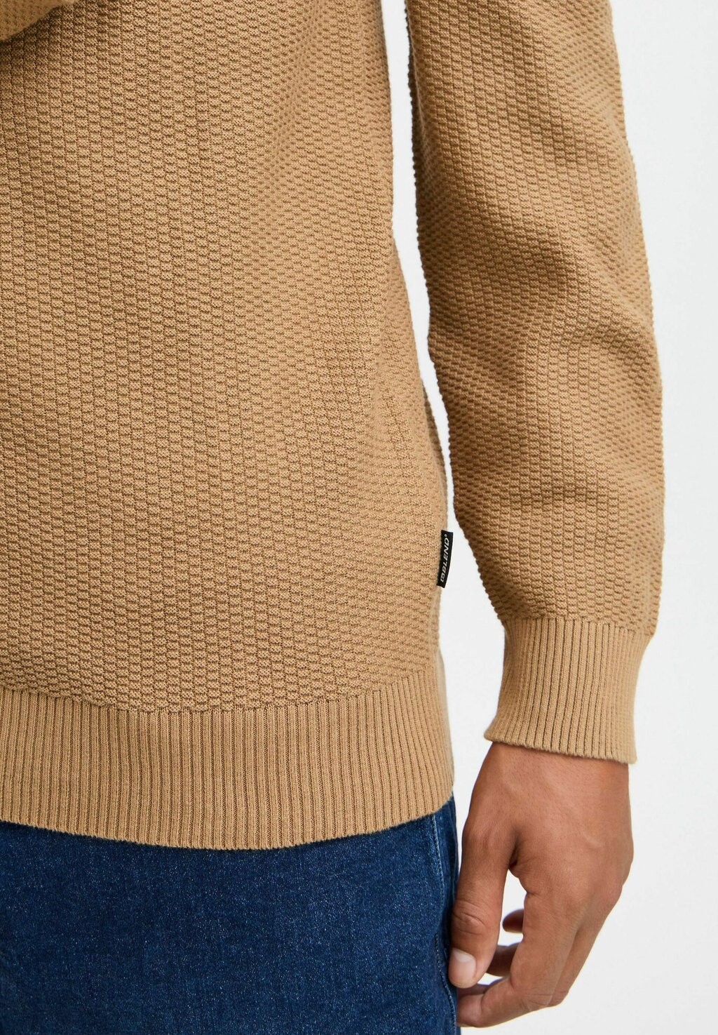 Джемпер Blend, светло-коричневый
Джемпер Blend, светло-коричневый