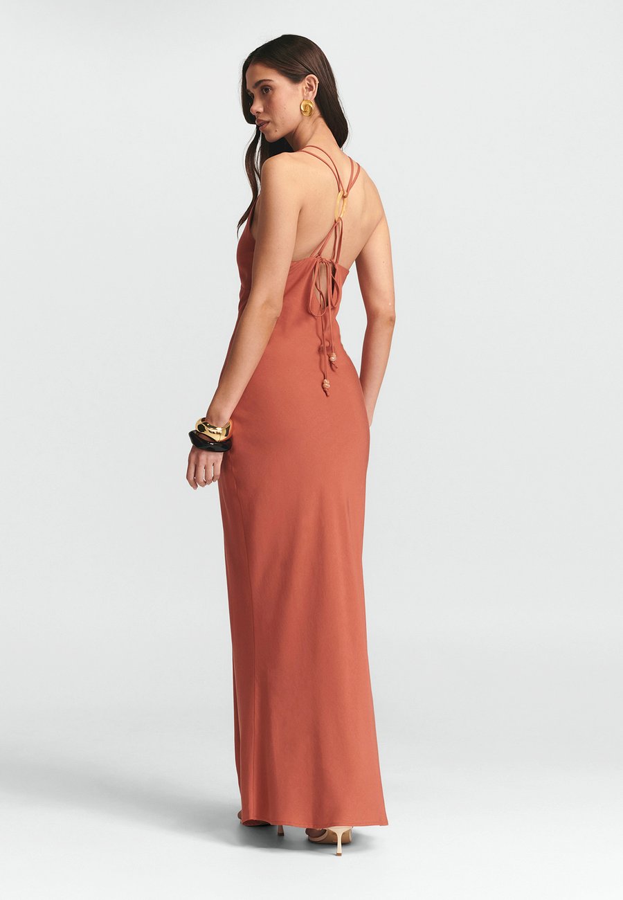 Платье ST MRLO ISADORA, Indian Red/Red
Платье ST MRLO ISADORA, Indian Red/Red