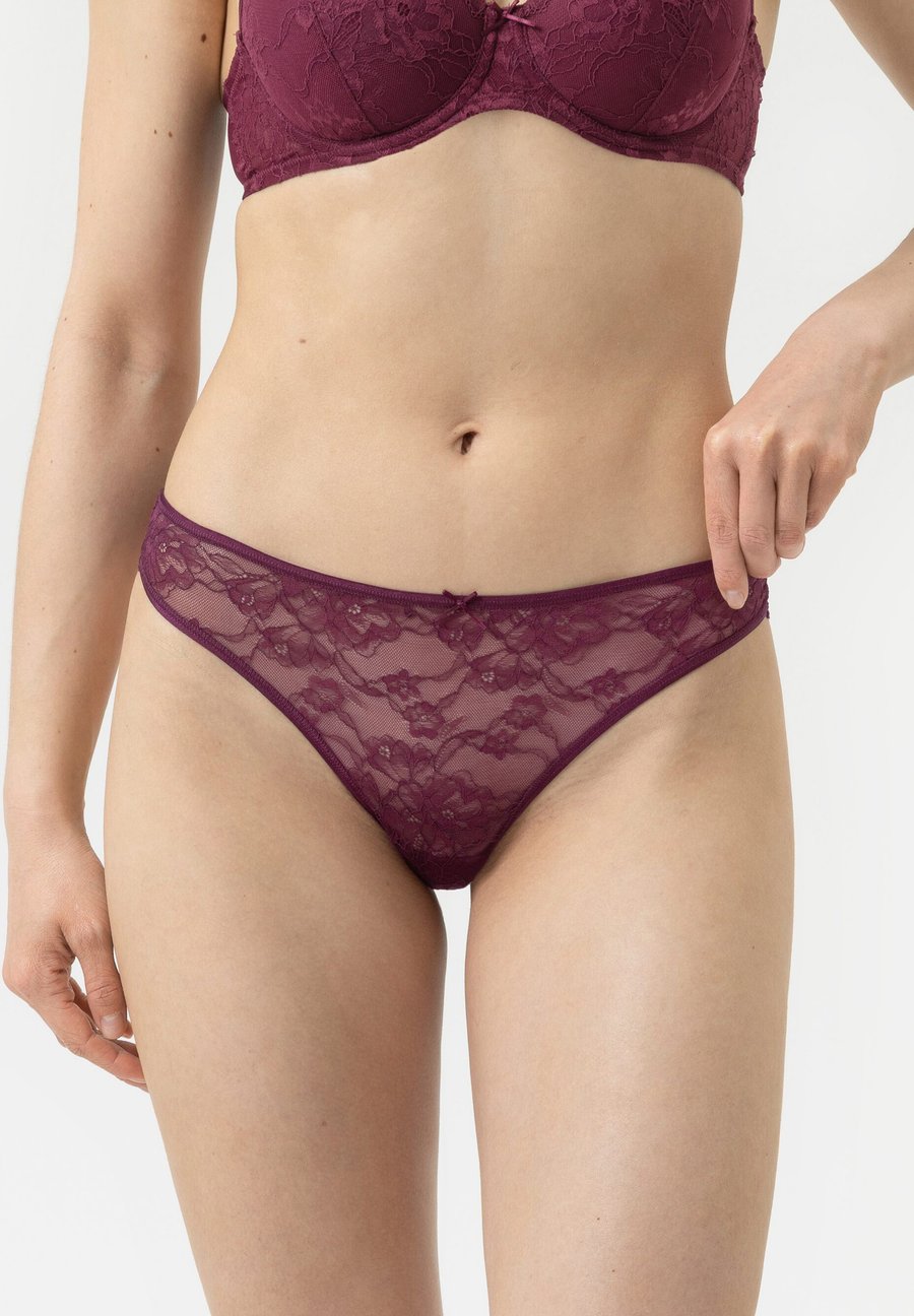 Трусы mey SERIE FABULOUS, Boysenberry/Dark Red
Трусы mey SERIE FABULOUS, Boysenberry/Dark Red