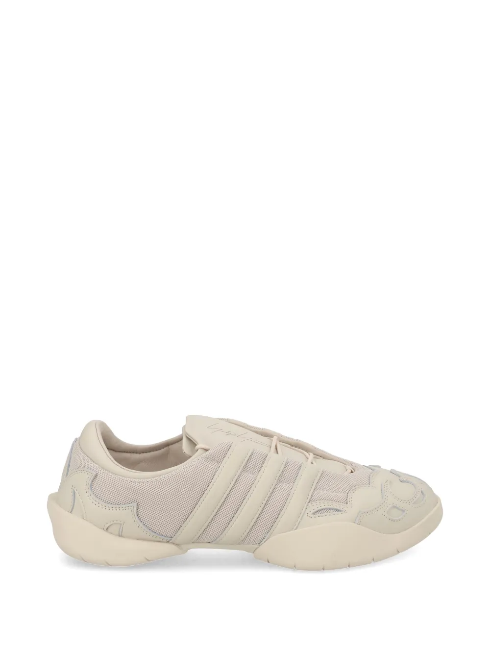 Кроссовки Regu 2002 Y-3, бежевый
Кроссовки Regu 2002 Y-3, бежевый