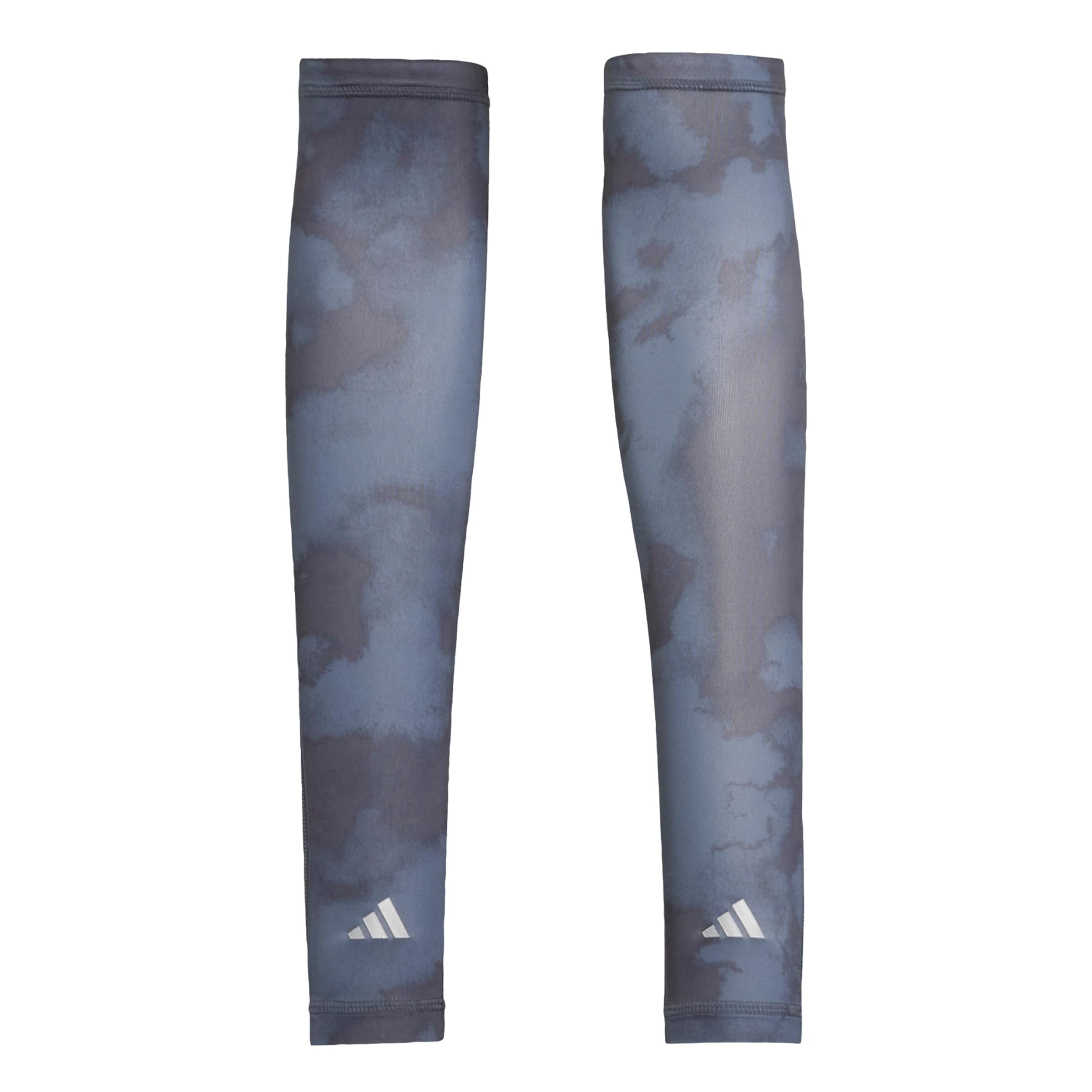 Adidas Performance Напульсник 'CLIMACOOL ARM' в цвете Basalt Grey, Dark Grey
Adidas Performance Напульсник 'CLIMACOOL ARM' в цвете Basalt Grey, Dark Grey