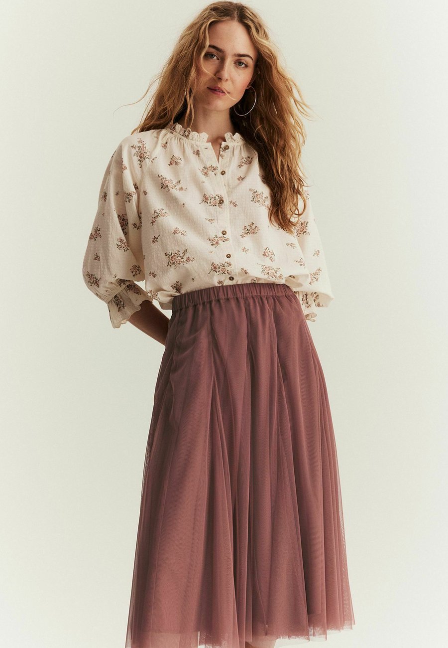 Юбка Newbie A-line skirt, Dark Pink/Pink
Юбка Newbie A-line skirt, Dark Pink/Pink