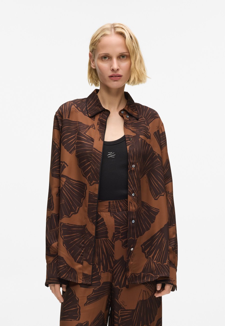 Блуза KARL LAGERFELD Button-down blouse, Graphic Fan Friar Brown/Brown
Блуза KARL LAGERFELD Button-down blouse, Graphic Fan Friar Brown/Brown