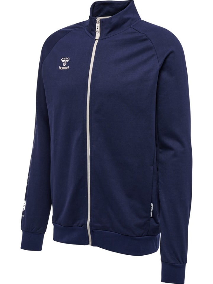 Куртка синего цвета Hummel
Куртка синего цвета Hummel