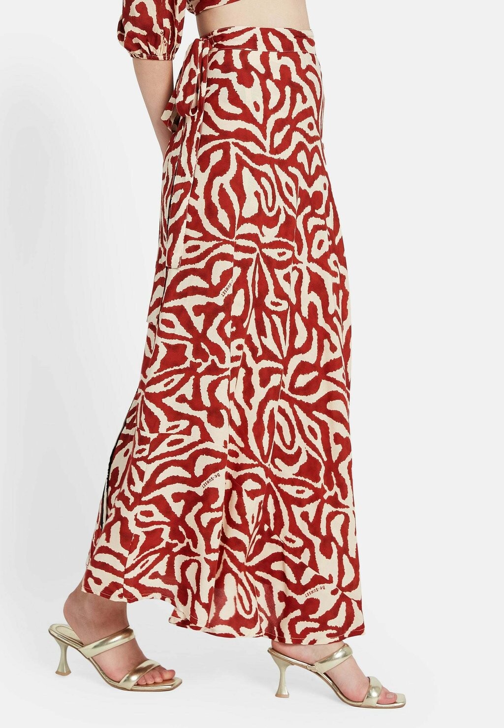 Пляжный аксессуар EUGENE Be Sunset, красный
Пляжный аксессуар EUGENE Be Sunset, красный