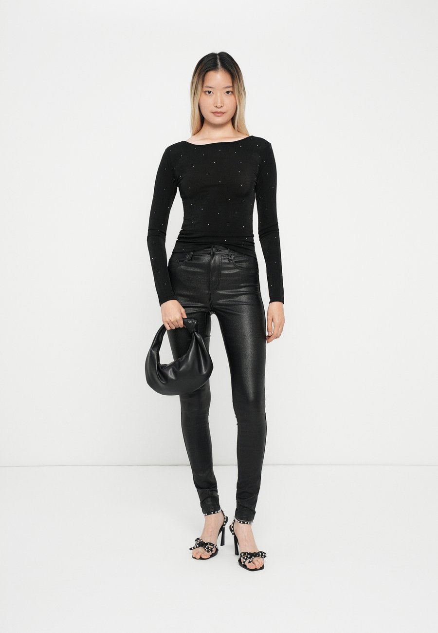 Топ JDY JDYPRIME DEEP BACK, Black /Black
Топ JDY JDYPRIME DEEP BACK, Black /Black