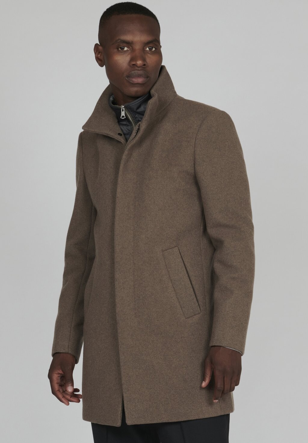 Пальто классическое Maharvey N Matinique, цвет walnut, Коричневый, Пальто классическое Maharvey N Matinique, цвет walnut
Пальто классическое Maharvey N Matinique, цвет walnut, Коричневый, Пальто классическое Maharvey N Matinique, цвет walnut