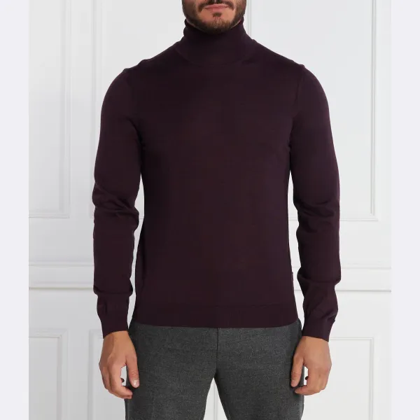 Приталенный крой из шерсти муссо-п Boss, бургунди
Приталенный крой из шерсти муссо-п Boss, бургунди