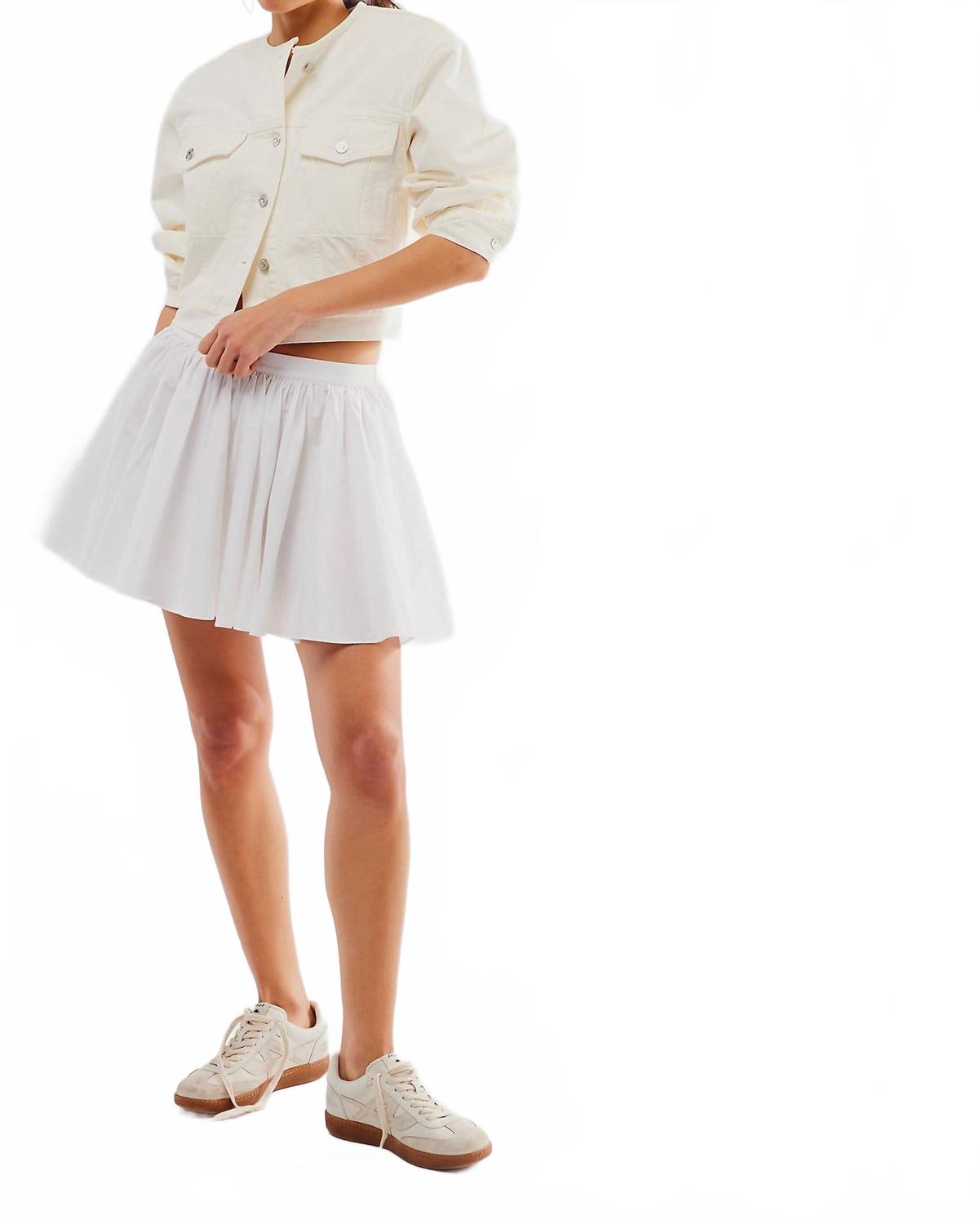 Юбка Gaia в оптическом белом Free People
Юбка Gaia в оптическом белом Free People