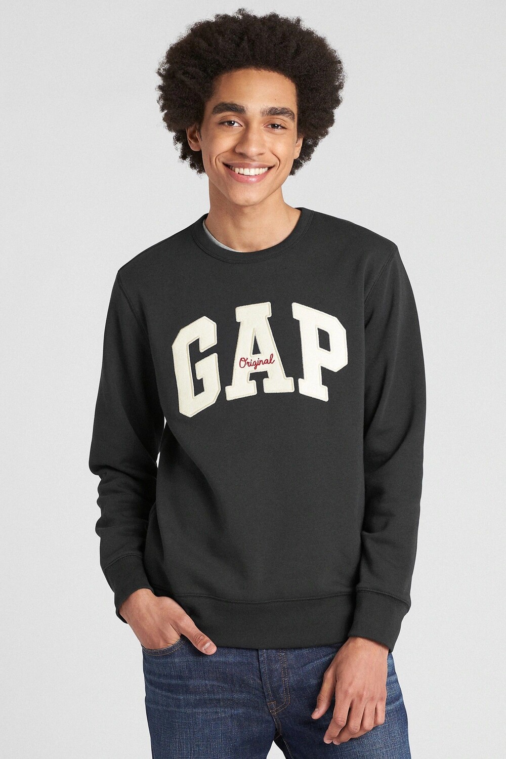 Толстовка с круглым вырезом и логотипом Gap, черный
Толстовка с круглым вырезом и логотипом Gap, черный