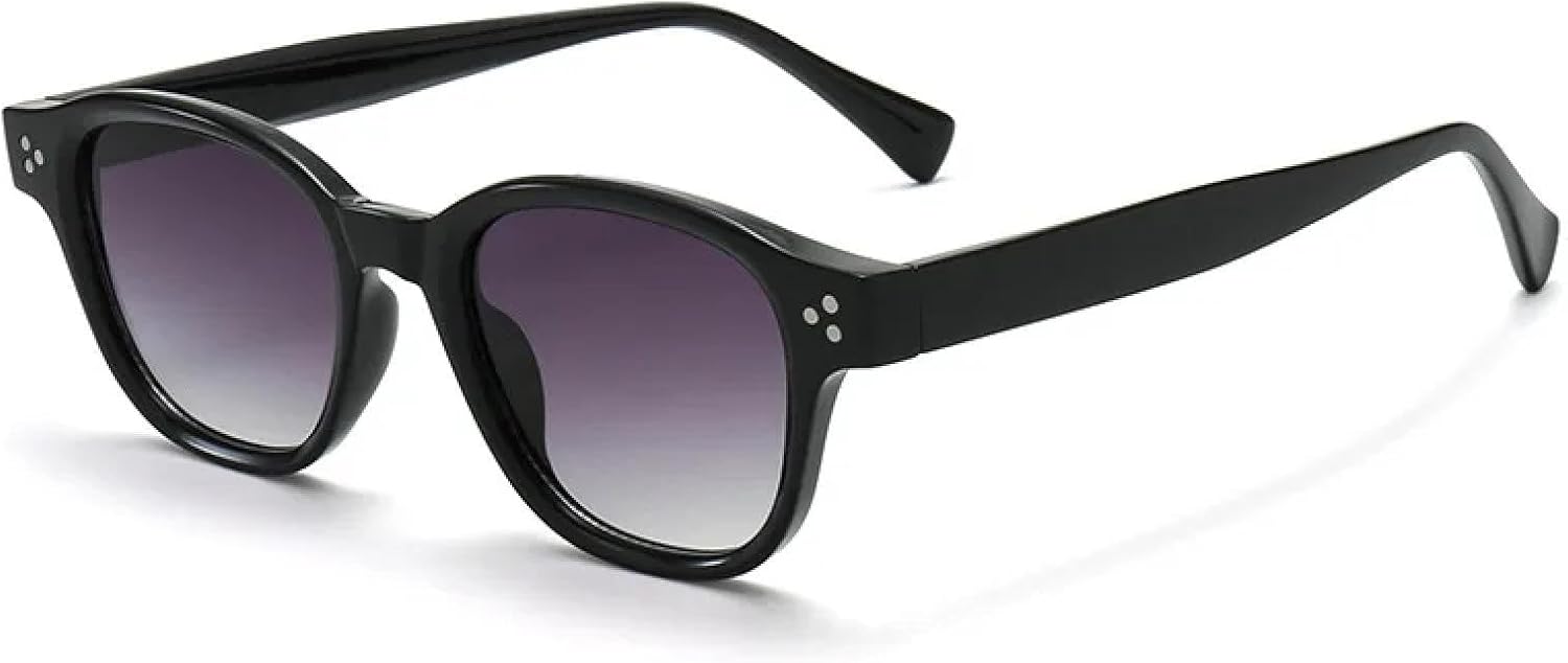 Солнцезащитные очки с защитой от УФ-излучения UV400 | Прозрачные линзы, заклепки, стиль панк | Для женщин и мужчин, для занятий спортом на открытом воздухе и вождения DSVIGF, Black Grey
Солнцезащитные очки с защитой от УФ-излучения UV400 | Прозрачные линзы, заклепки, стиль панк | Для женщин и мужчин, для занятий спортом на открытом воздухе и вождения DSVIGF, Black Grey