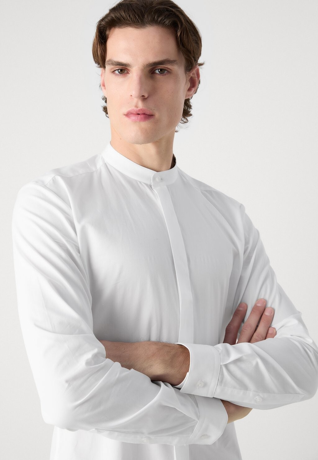 Рубашка KALEB HUGO, белый
Рубашка KALEB HUGO, белый