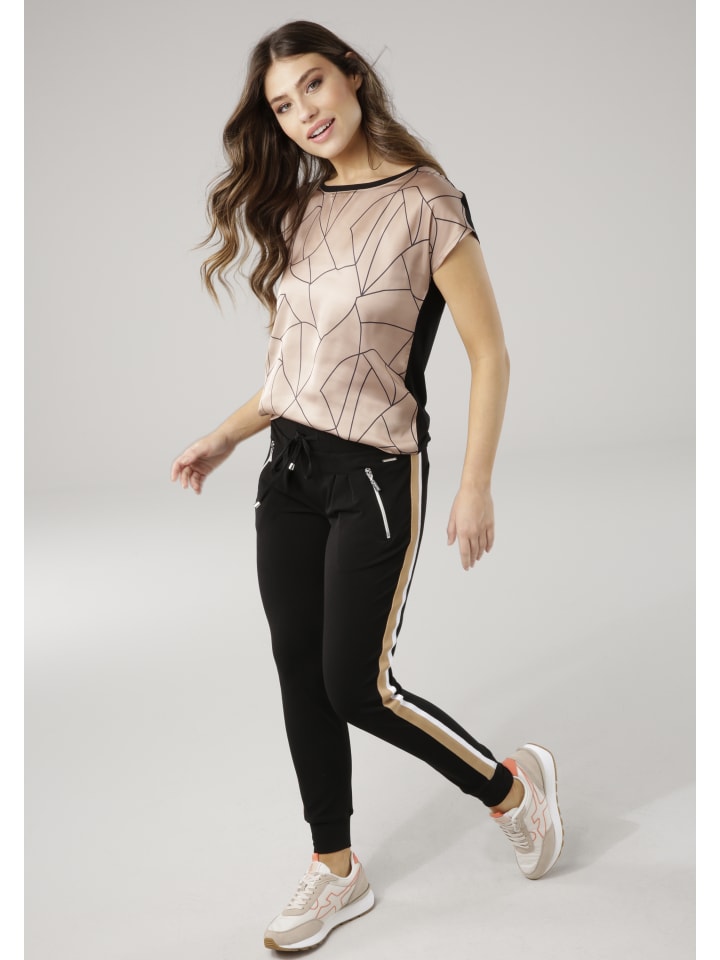 Блузка Laura Scott 
Блузка Laura Scott