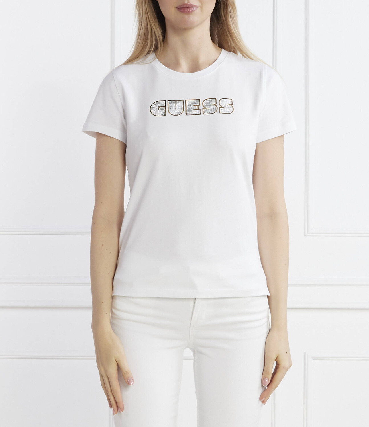 Футболка GUESS Regular Fit, белый
Футболка GUESS Regular Fit, белый