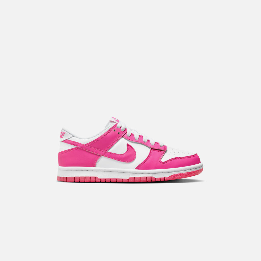 Кроссовки Nike GS Dunk Low, цвет White/Laser Fuchsia
Кроссовки Nike GS Dunk Low, цвет White/Laser Fuchsia