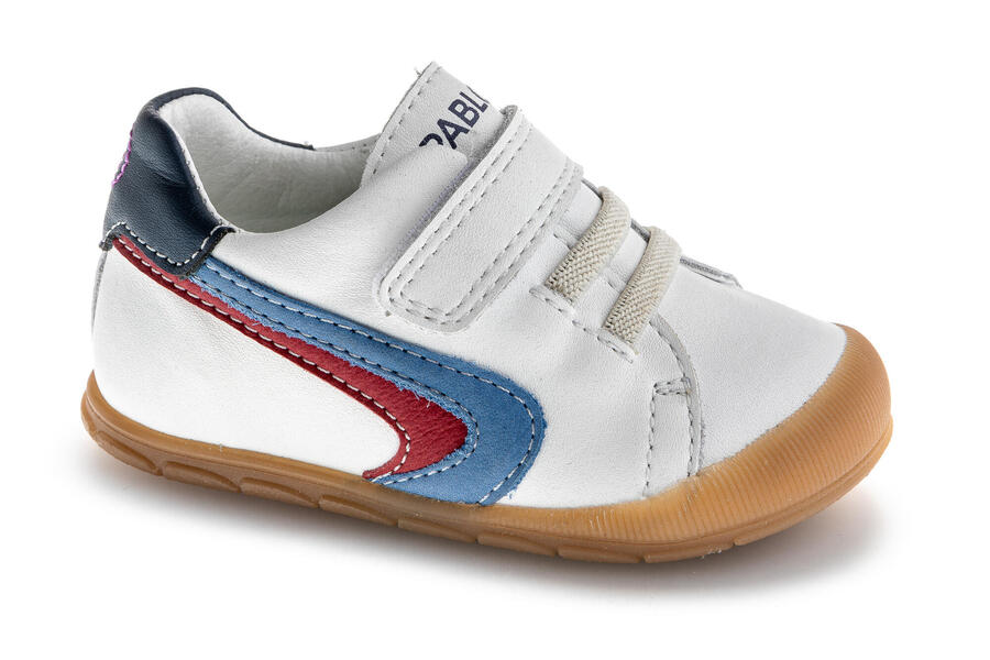 Кроссовки Pablosky модель 060330p цвет белый
Кроссовки Pablosky модель 060330p цвет белый