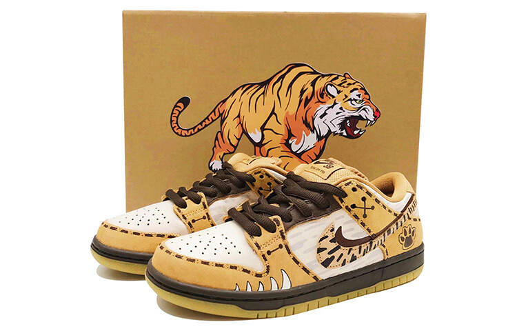 Кроссовки Nike Dunk SB Skateboard Shoes Unisex Low-Top White Brown
Кроссовки Nike Dunk SB Skateboard Shoes Unisex Low-Top White Brown