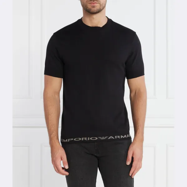 Футболка стандартного кроя Emporio Armani, черный
Футболка стандартного кроя Emporio Armani, черный