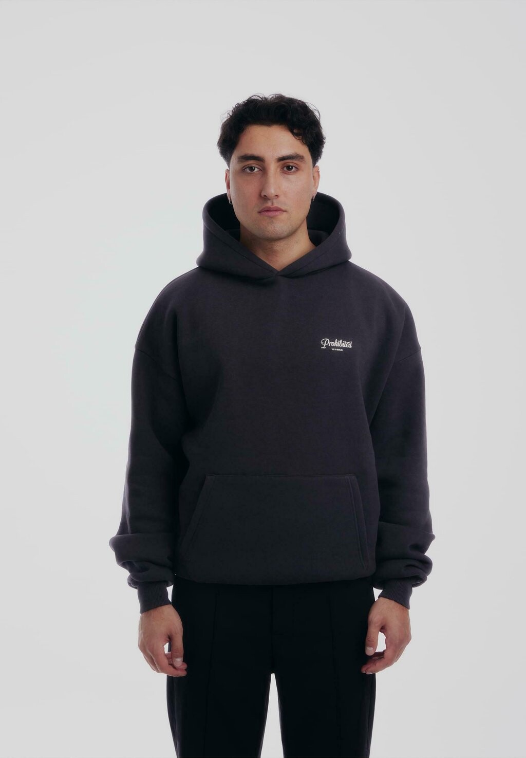 Толстовка PROHIBITED, серый
Толстовка PROHIBITED, серый