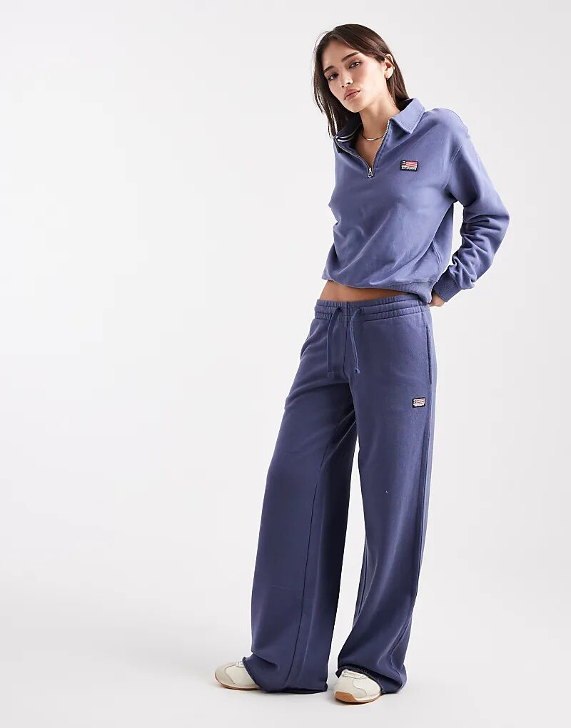 Спортивные брюки Superdry Athletic Essentials прямого кроя в цвете Mariner Navy
Спортивные брюки Superdry Athletic Essentials прямого кроя в цвете Mariner Navy