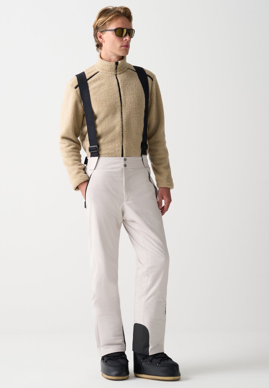Лыжные брюки Colmar 4WAY SALOPETTES, White
Лыжные брюки Colmar 4WAY SALOPETTES, White