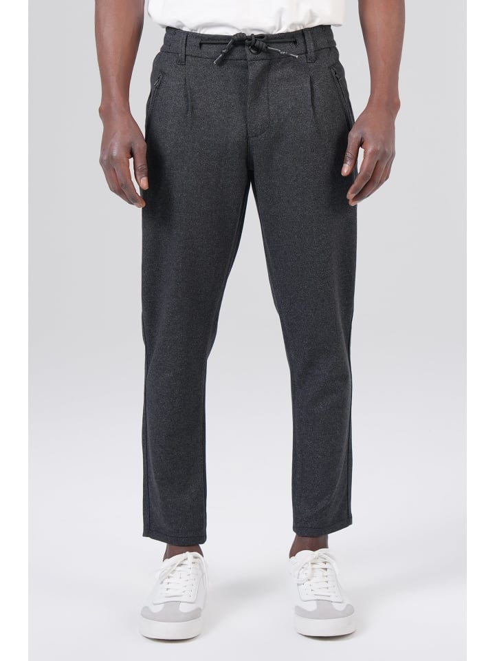 Брюки чинос M.O.D
Брюки чинос M.O.D