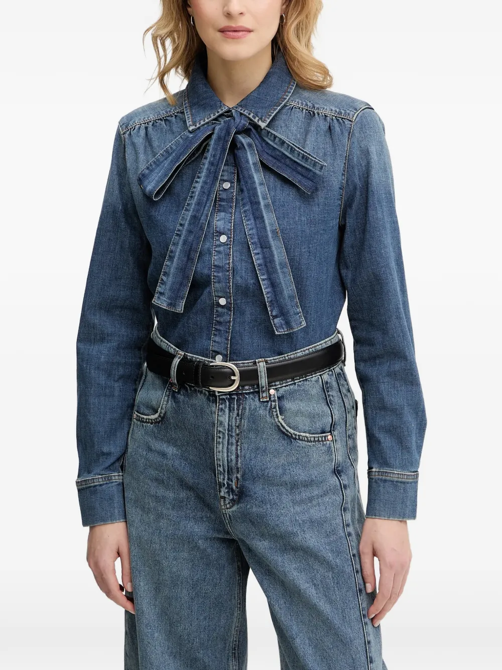 Джинсовая рубашка с бантом Oui, синий
Джинсовая рубашка с бантом Oui, синий