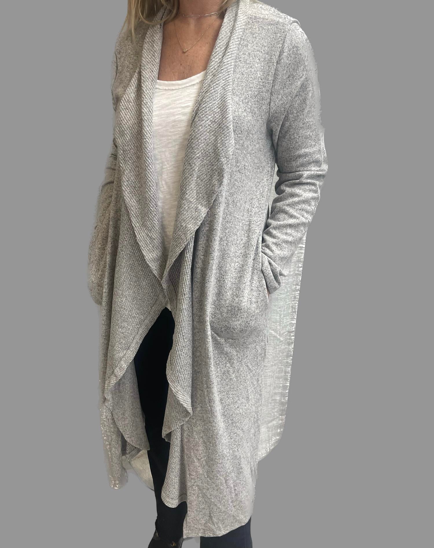 Длинный кардиган Auden Super Soft Drape в сером ониксе Astrologie, цвет grey onyx
Длинный кардиган Auden Super Soft Drape в сером ониксе Astrologie, цвет grey onyx