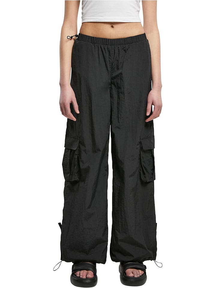 Urban Classics Черные брюки-карго
Urban Classics Черные брюки-карго