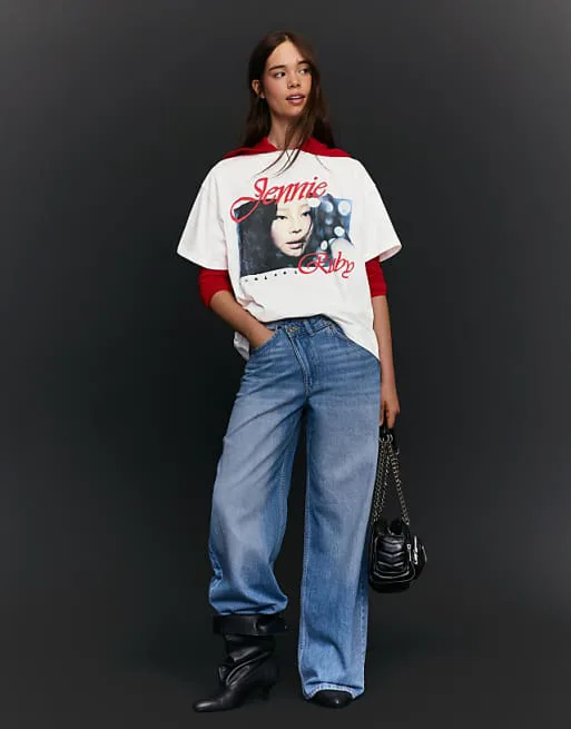 Белая рубиновая футболка оверсайз с короткими рукавами Bershka Jennie, Белый, Белая рубиновая футболка оверсайз с короткими рукавами Bershka Jennie
Белая рубиновая футболка оверсайз с короткими рукавами Bershka Jennie, Белый, Белая рубиновая футболка оверсайз с короткими рукавами Bershka Jennie