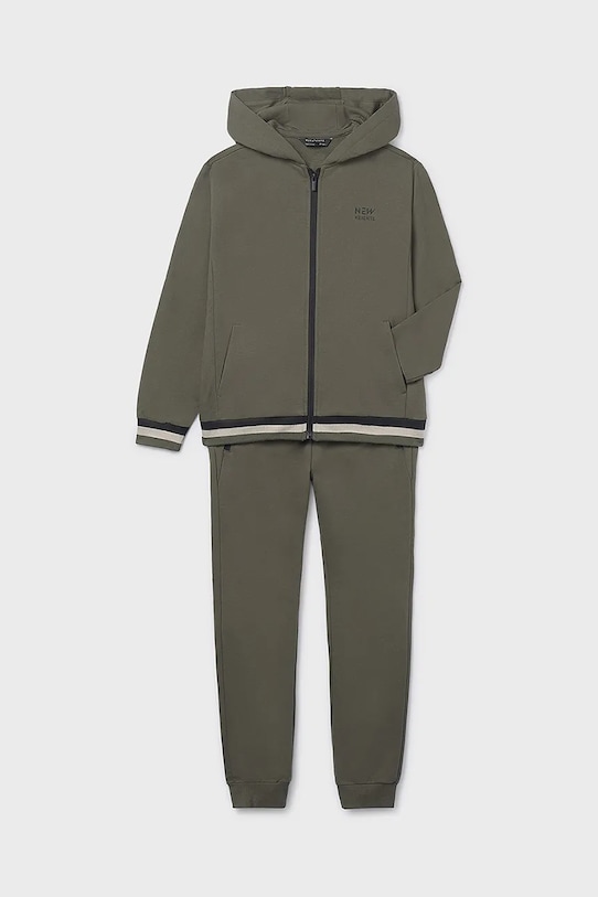 Детский спортивный костюм Mayoral, зеленый
Детский спортивный костюм Mayoral, зеленый