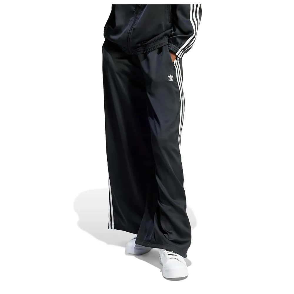Спортивные брюки adidas Originals Adicolor Satin Wide Leg Track, черный
Спортивные брюки adidas Originals Adicolor Satin Wide Leg Track, черный