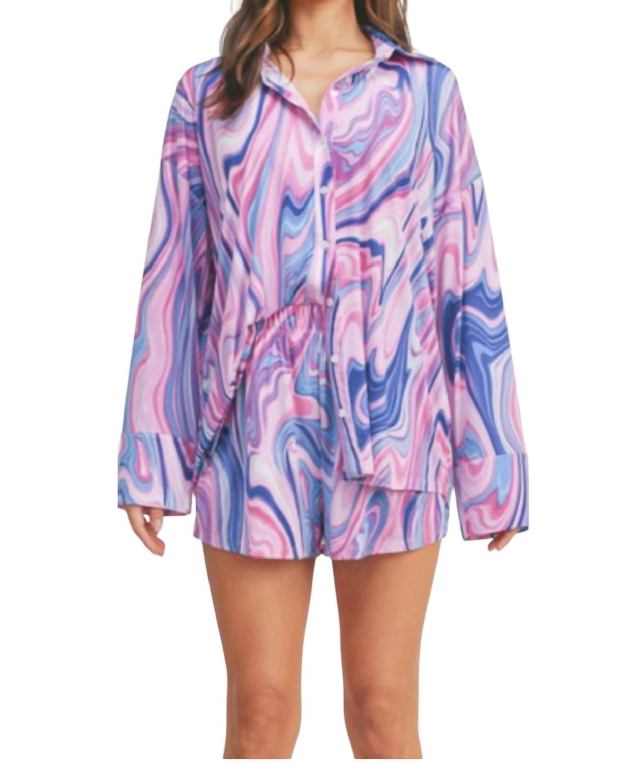 Рубашка и шорты в розово-голубом цвете Win Win Apparel
Рубашка и шорты в розово-голубом цвете Win Win Apparel