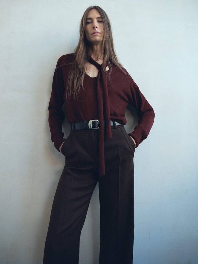 Свитер Laia из тонкой шерсти Mango, Dark Red
Свитер Laia из тонкой шерсти Mango, Dark Red