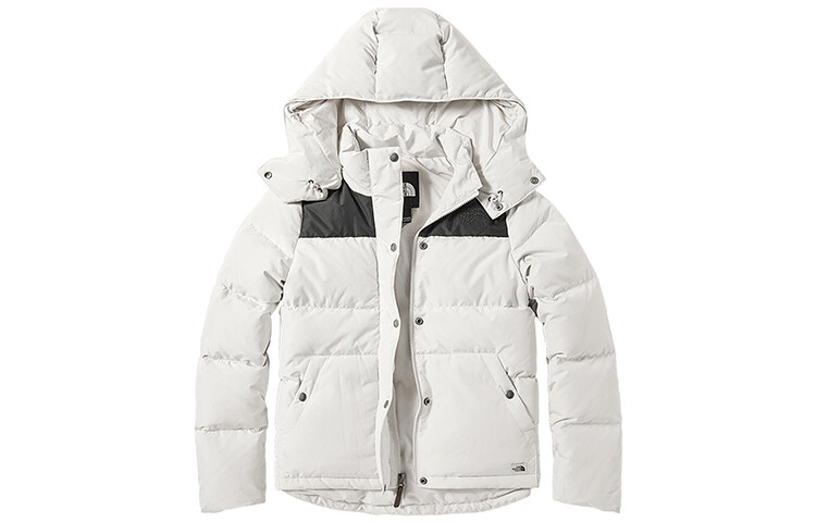 THE NORTH FACE Женский пуховик, цвет Beige
THE NORTH FACE Женский пуховик, цвет Beige