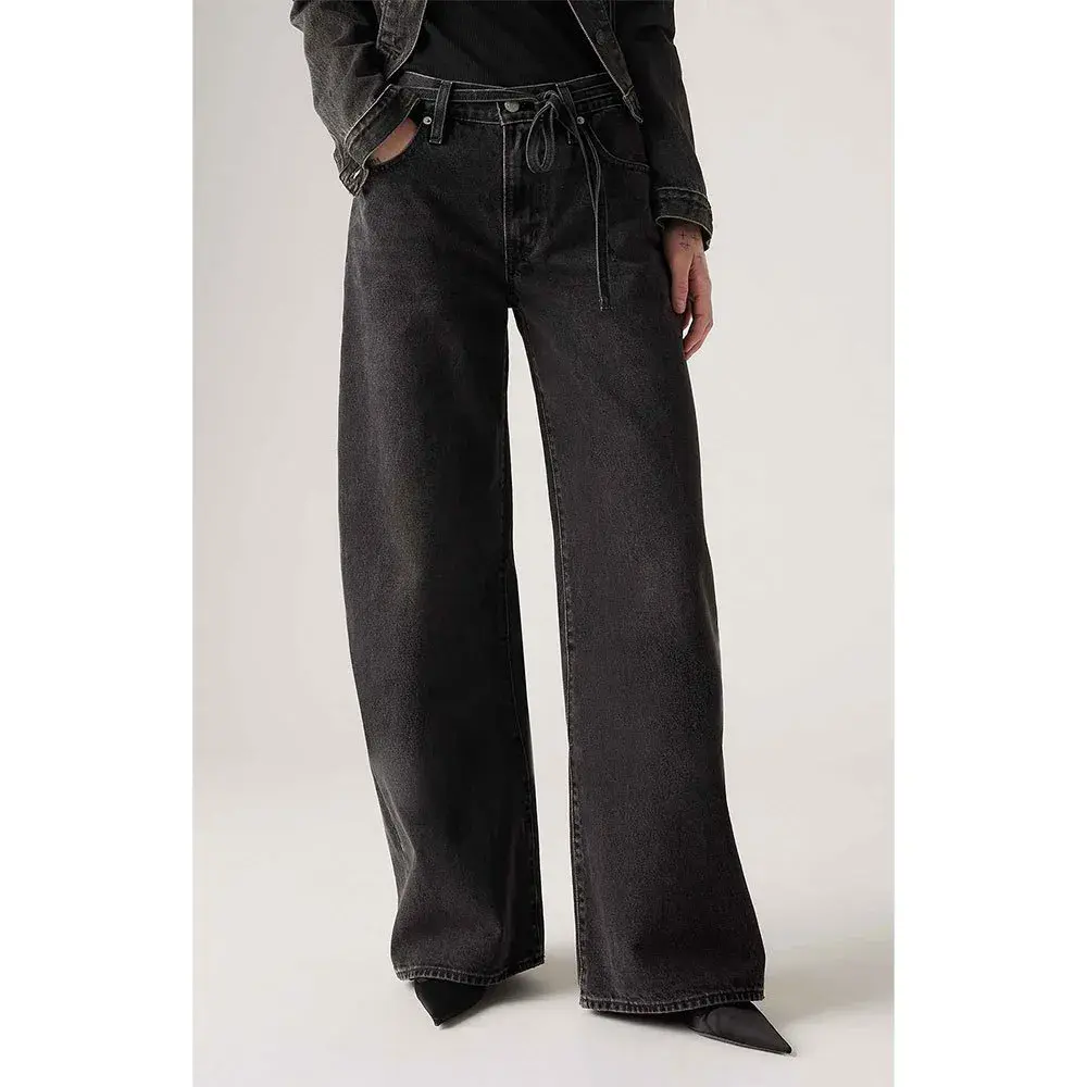 Джинсы Levi's Xl Straight, черный
Джинсы Levi's Xl Straight, черный