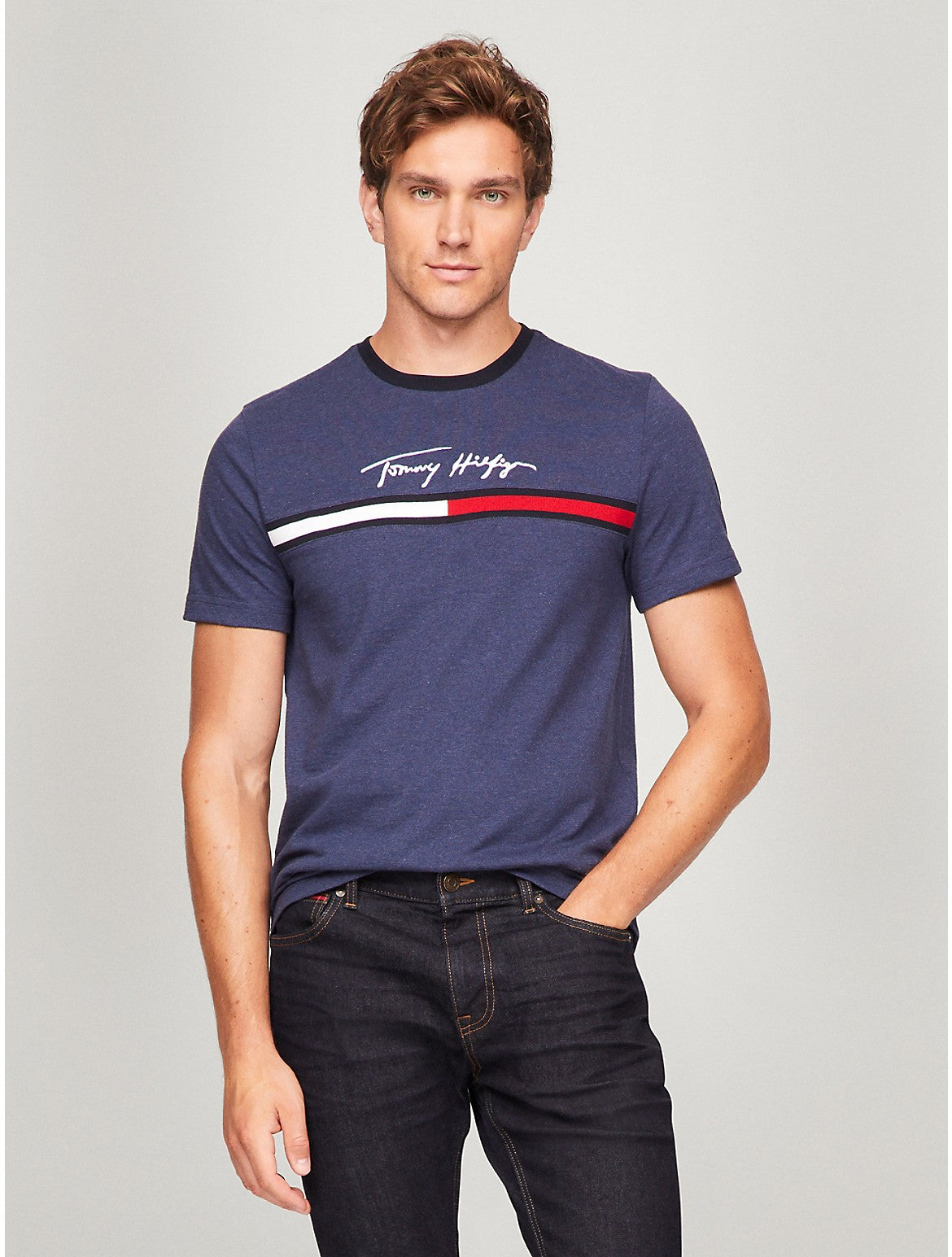 Мужская футболка с логотипом Hilfiger Signature Flag от Tommy Hilfiger, цвет navy heather
Мужская футболка с логотипом Hilfiger Signature Flag от Tommy Hilfiger, цвет navy heather